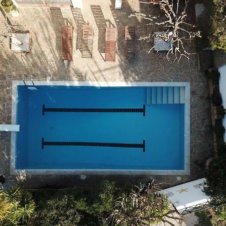 Villa Soula Анависос Екстериор снимка