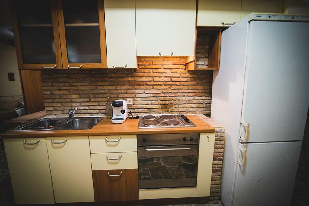Villa Soula Анависос Екстериор снимка