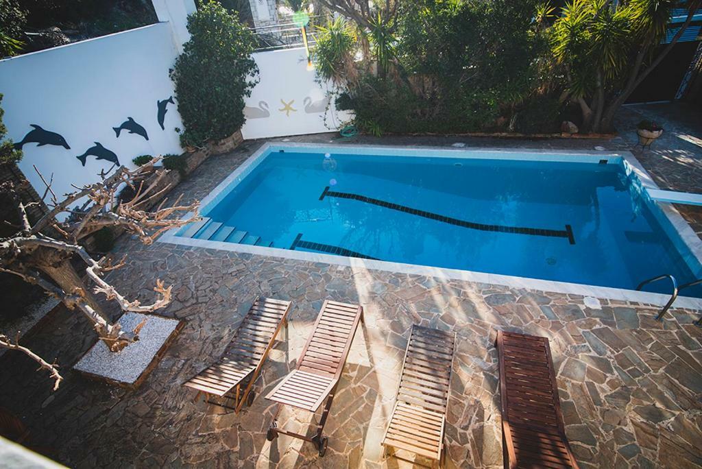 Villa Soula Анависос Екстериор снимка