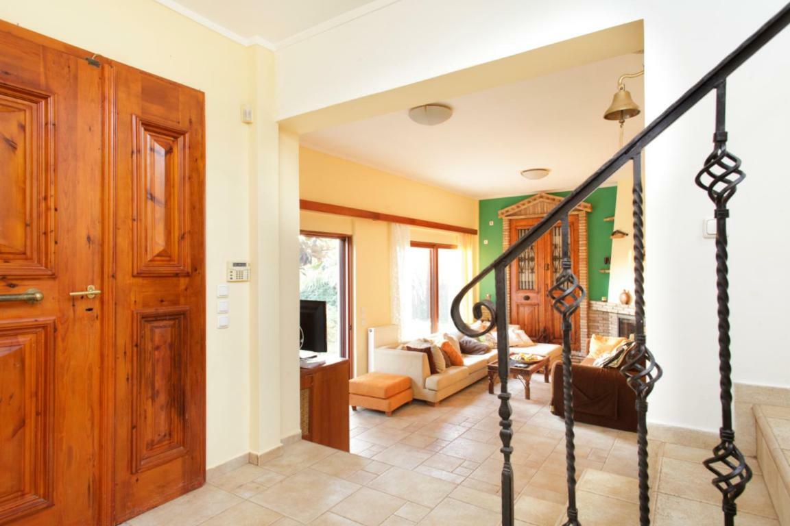 Villa Soula Анависос Екстериор снимка